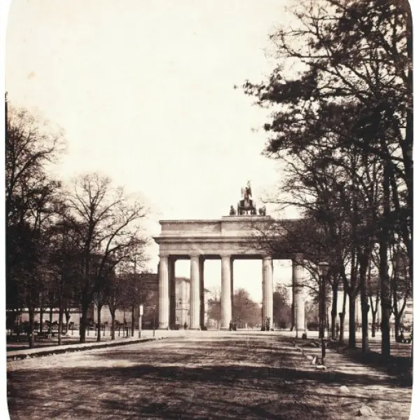 Primeras fotografías de la Puerta de Brandeburgo